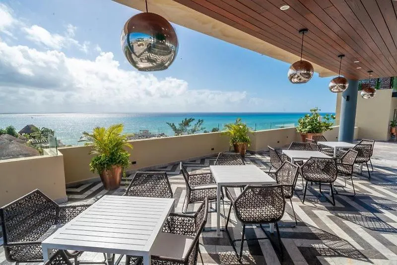 Luxury 2 Bedroom Condo - Beautiful Ocean View At Singular Joy Residences, Jade location